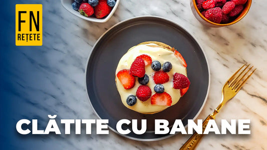 Retetea Clatite cu banane si fructe de padure